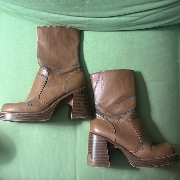 No Boundaries Women’s Platform Boot Tan Size 8 - Picture 2 of 5
